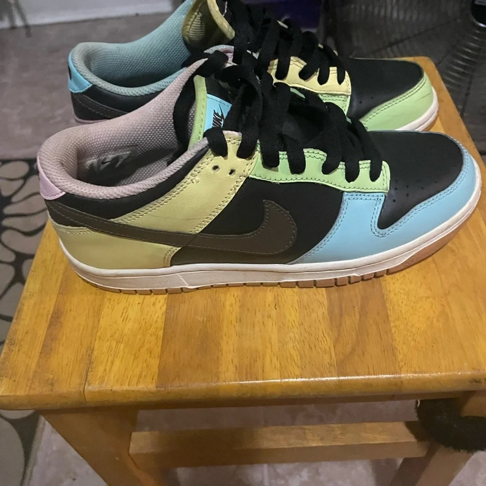 Nike Black and Pastel Sneakers